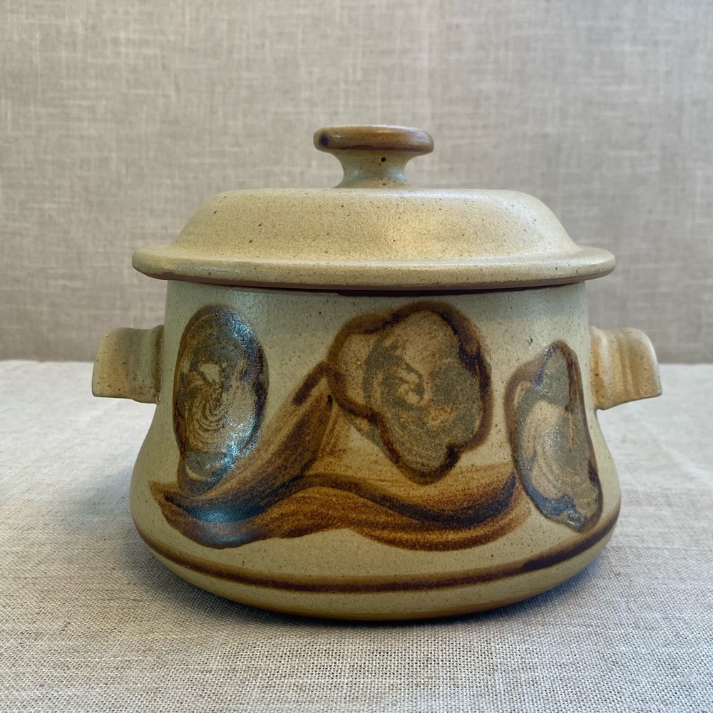 Studio pottery stoneware pot with lid.